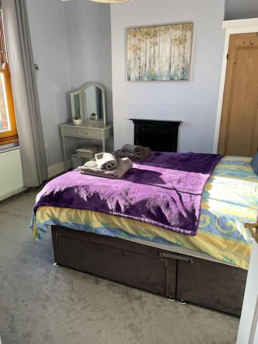Charming 2 Double Bed Cottage Style House บริสตอล ภายนอก รูปภาพ